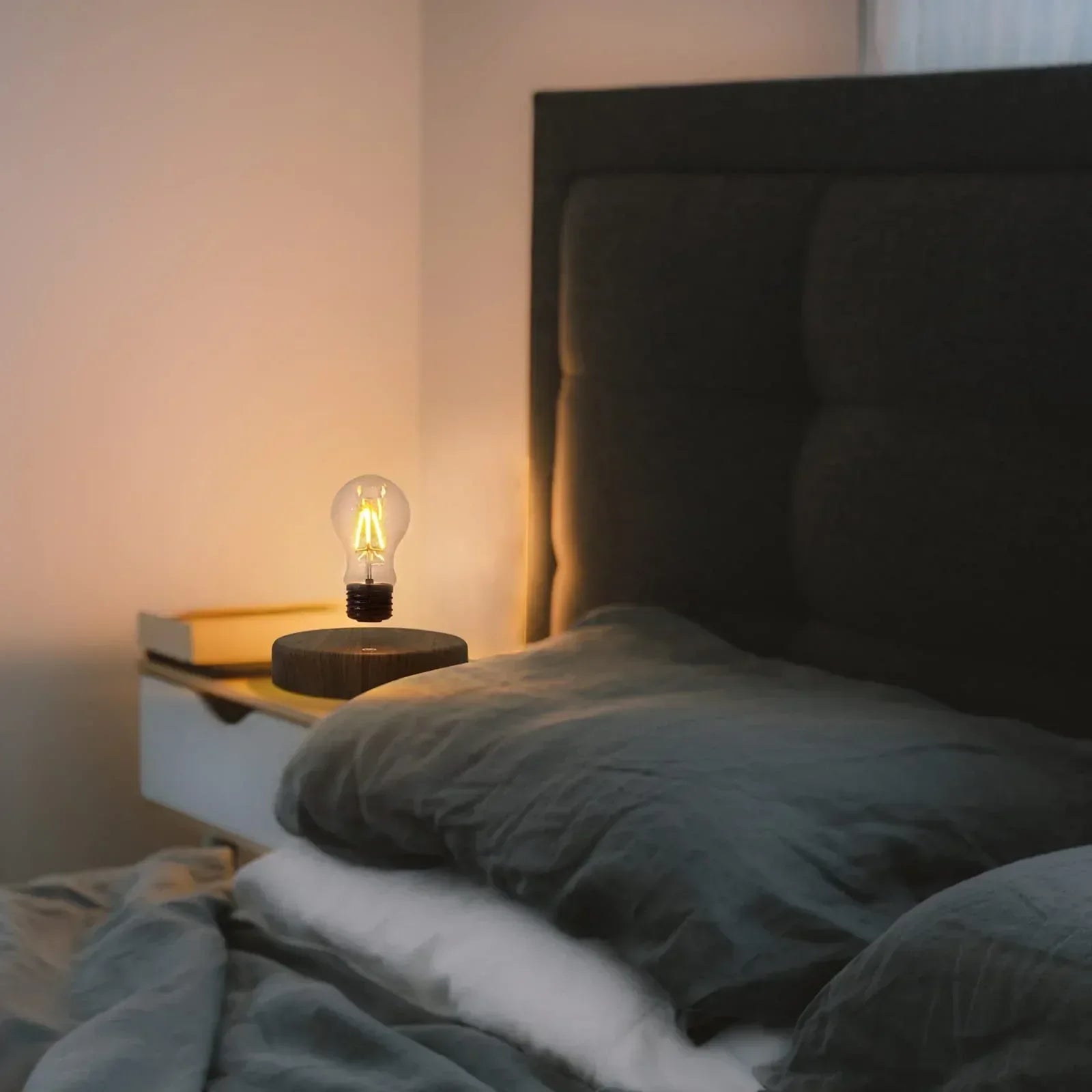 Levitating Bulb Lamp Magnetic Floating LED Light Desk Lamp Table lamp Night Light, 360 Degree Automatic Rotating Light for Unique Gifts Room Home Office Decor - Unique Gift Market