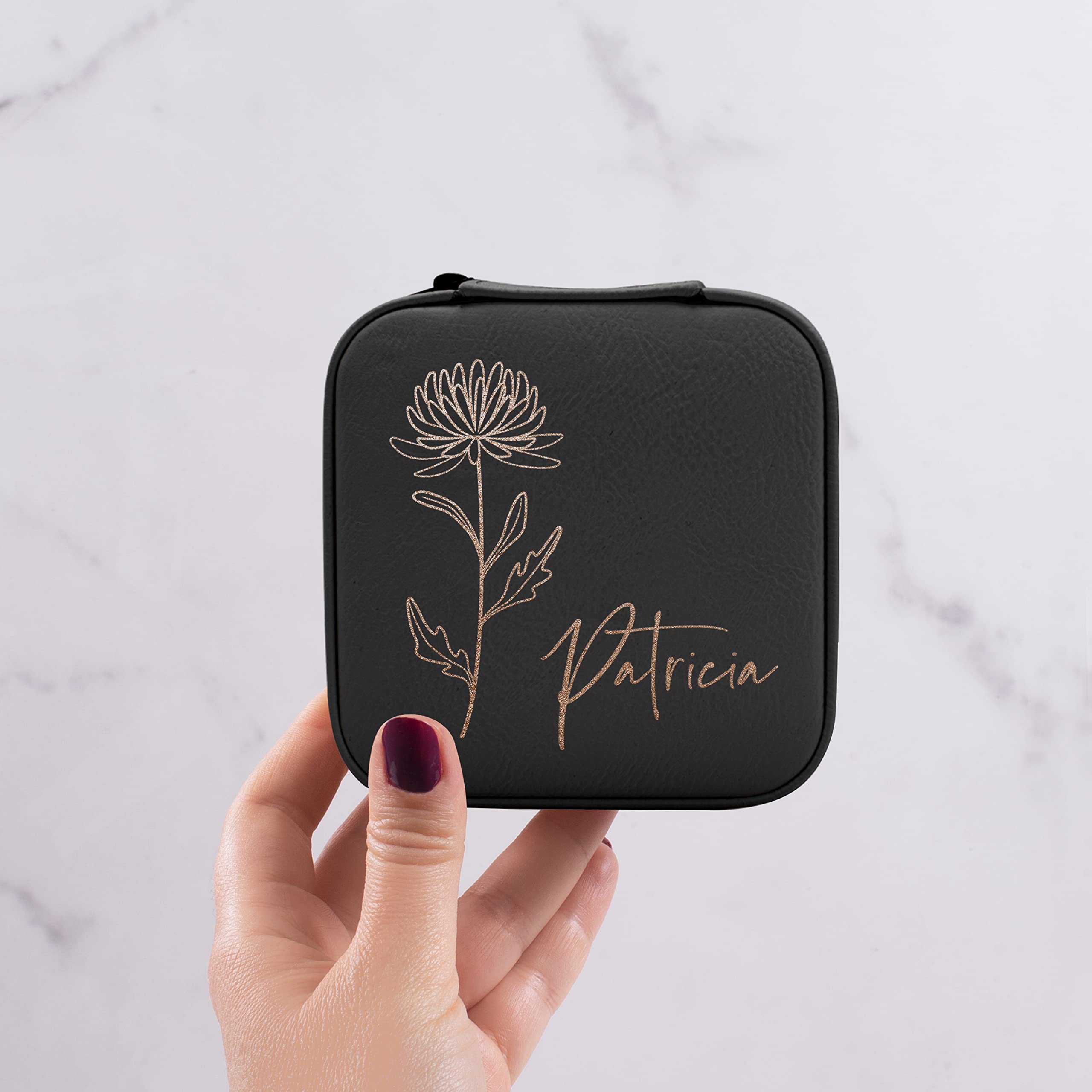 Custom Leather Jewelry Box w/Name & Birth Flower Month - Birthday Gifts for Women, Personalized Jewelry Travel Case - Customized Jewelry Organizer Box, Mom Birthday Gifts - Rustic
