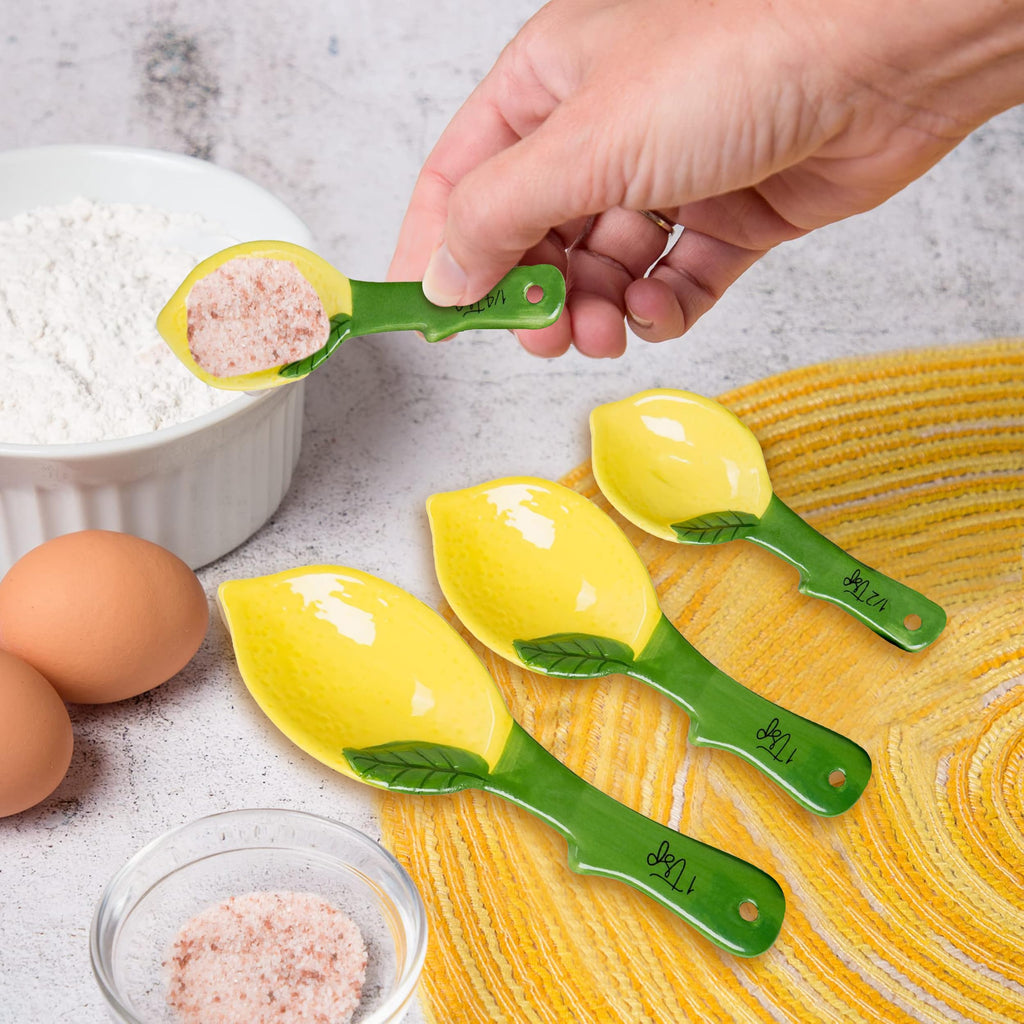 White Cat Measuring Cups & Spoons Gift Set – Ceramic Kitchen Tools for Cat Lovers & Bakers – 4 Measuring Cups and 4 Measuring Spoons – Unique Gift for Kitchen, Baking, and Cat Lovers